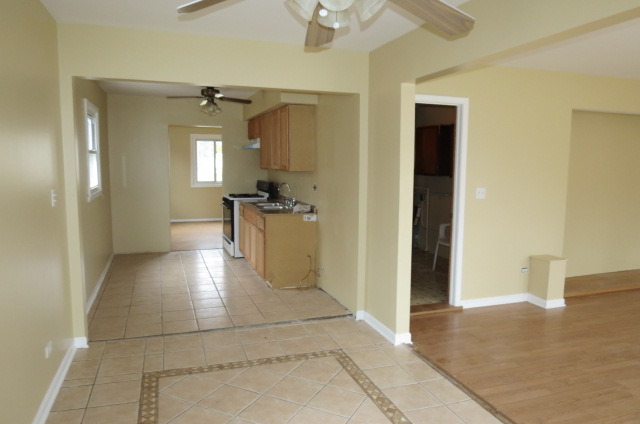 8223 44th Pl, Lyons, IL 60534 photo 5