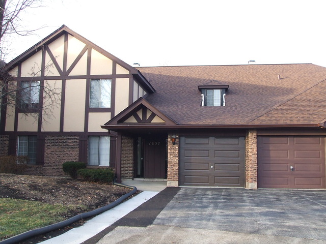 1657 Dover Ct #b, Wheaton, IL 60189 photo 1