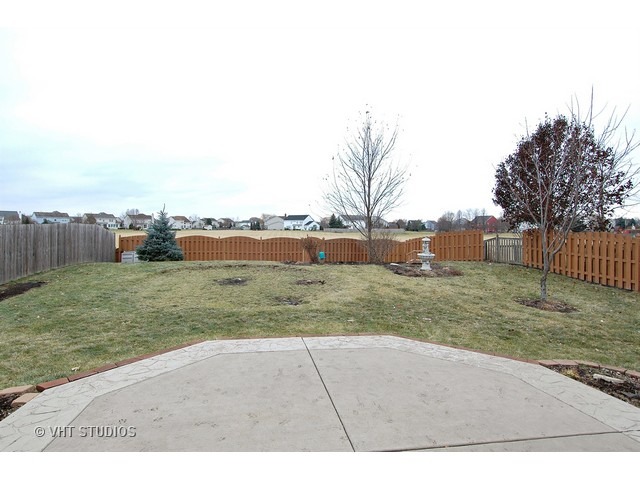 1020 Spinnaker St, Elgin, IL 60123 photo 14