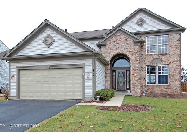 1020 Spinnaker St, Elgin, IL 60123 photo 1