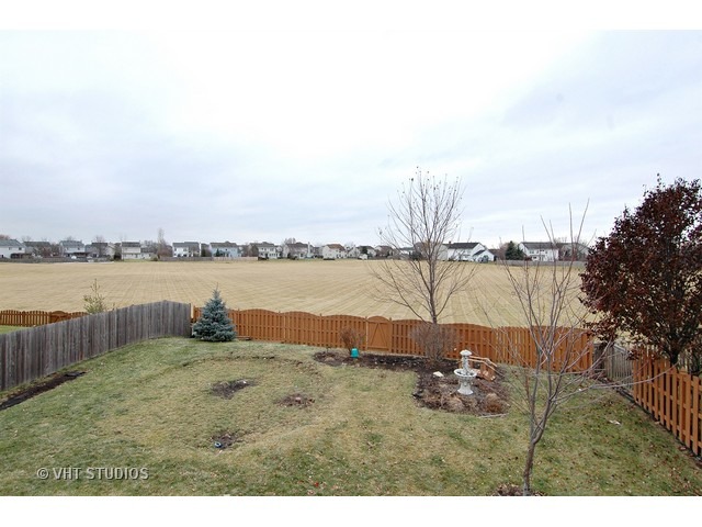 1020 Spinnaker St, Elgin, IL 60123 photo 16