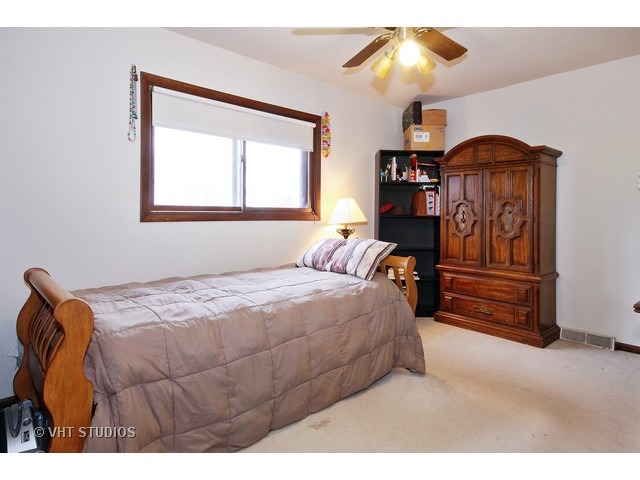 1502 Summit Dr, Lockport, IL 60441 photo 8