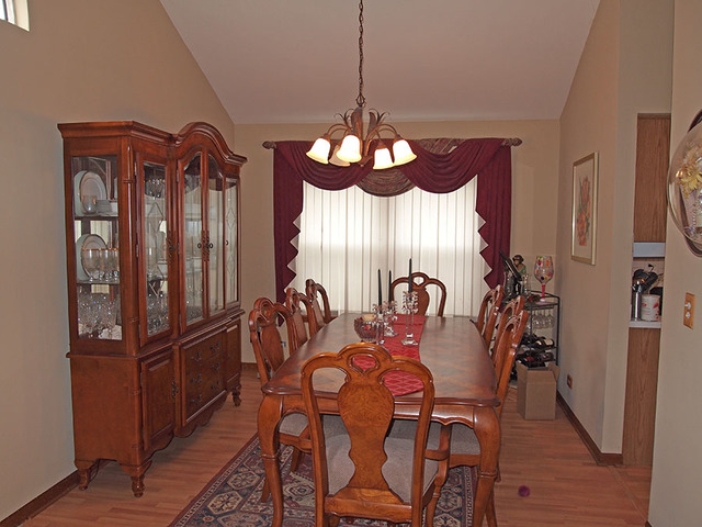 1432 Huntcliff Rd, Bartlett, IL 60103 photo 6