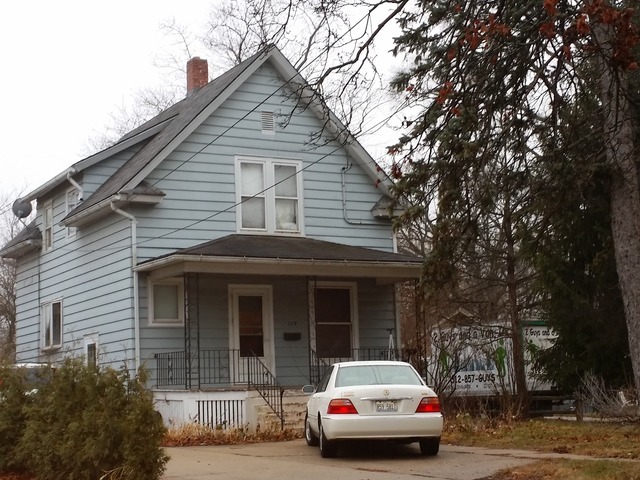 709 E Chicago St, Elgin, IL 60120 photo 1