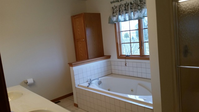 2976 E 2360th Rd E, Marseilles, IL 61341 photo 10