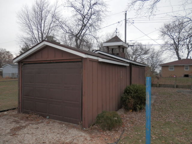 3837 E Chestnut St, Kankakee, IL 60901 photo 16