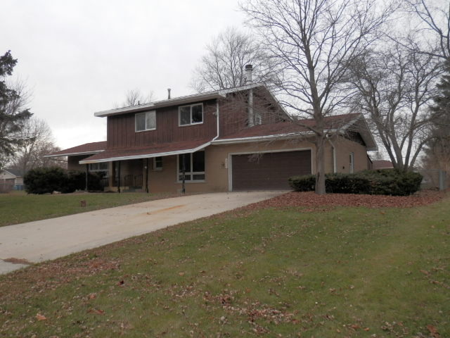 3837 E Chestnut St, Kankakee, IL 60901 photo 1