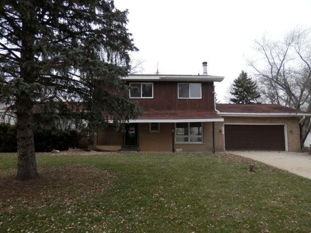 3837 E Chestnut St, Kankakee, IL 60901 photo 2