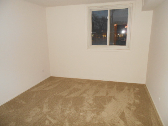 825 Pearson St #2E, Des Plaines, IL 60016 photo 12