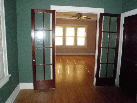 921 Wright St, La Salle, IL 61301 photo 6