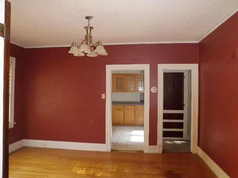 921 Wright St, La Salle, IL 61301 photo 7