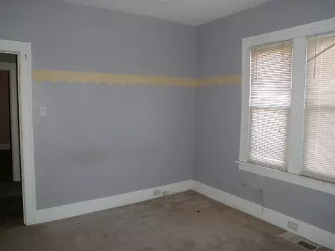 921 Wright St, La Salle, IL 61301 photo 8