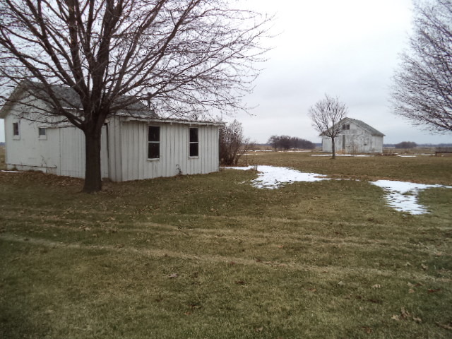 7925 Centerville Rd, Capron, IL 61012 photo 16