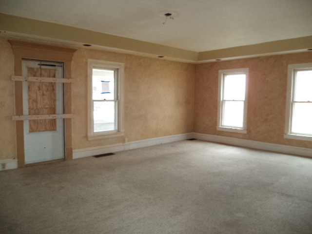 7925 Centerville Rd, Capron, IL 61012 photo 2