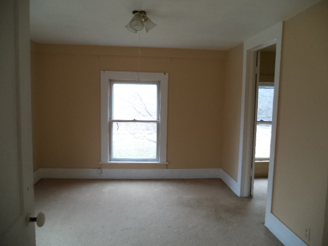7925 Centerville Rd, Capron, IL 61012 photo 8