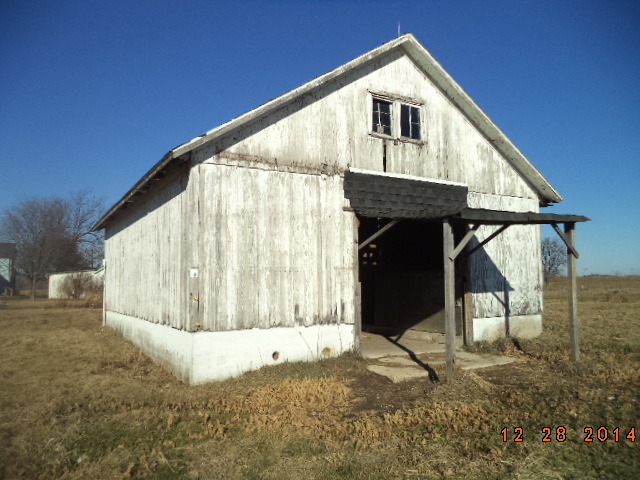 7925 Centerville Rd, Capron, IL 61012 photo 12
