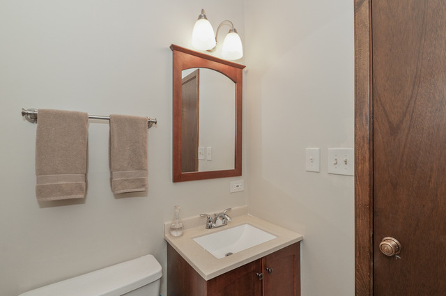4425 Beacon Ct, Hoffman Estates, IL 60192 photo 15