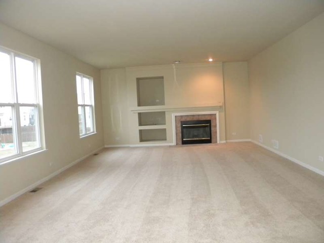 2526 Rourke Dr, Aurora, IL 60503 photo 5