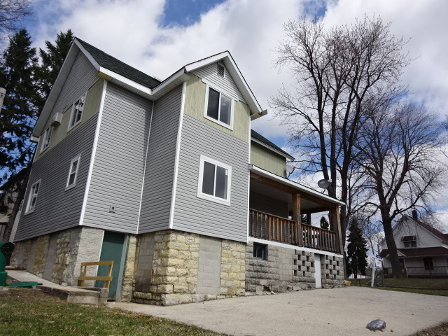 813 N Center St, Joliet, IL 60435 photo 23