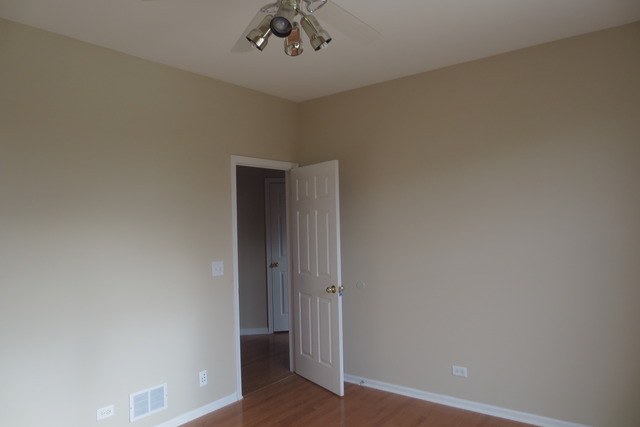 211 Gregory M Sears Dr, Gilberts, IL 60136 photo 16