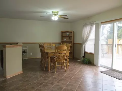 639 Walnut Ave, Maple Park, IL 60151 photo 7