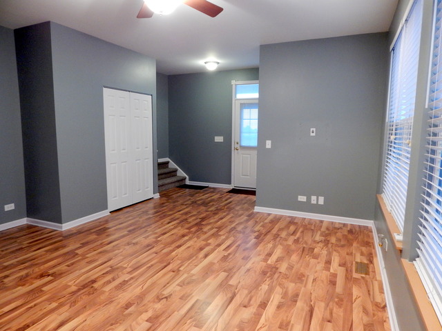 2153 Union Mill Dr, Aurora, IL 60503 photo 5