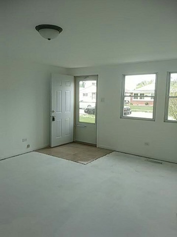 3229 Nelson Ave, Robbins, IL 60472 photo 3