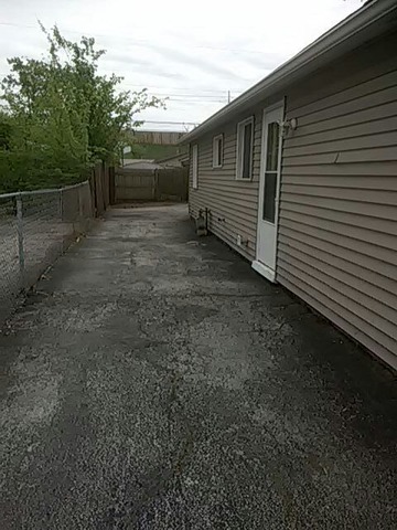 3229 Nelson Ave, Robbins, IL 60472 photo 18