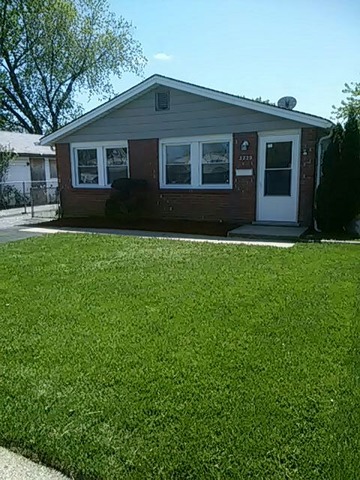 3229 Nelson Ave, Robbins, IL 60472 photo 1