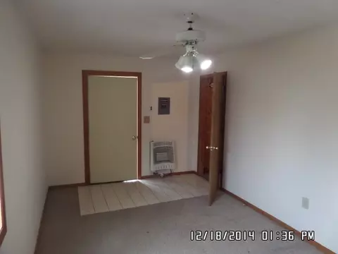 330 N Main St, Creston, IL 60113 photo 11