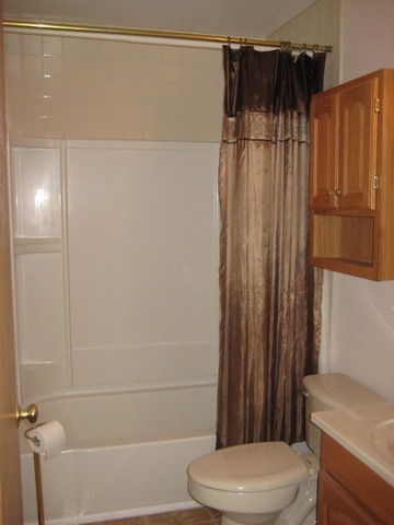 8009 Walker St, Harvard, IL 60033 photo 12