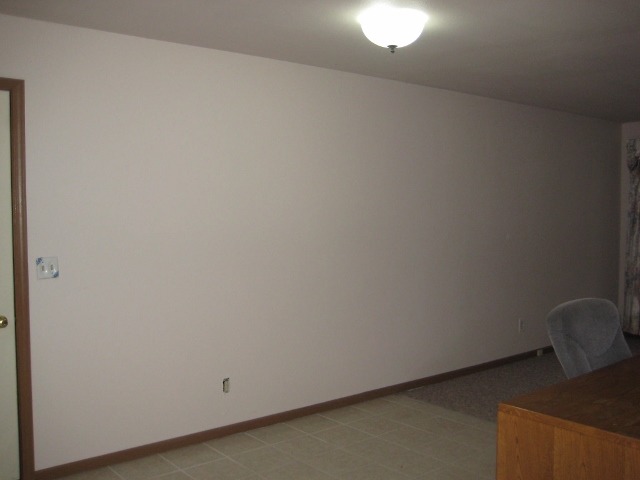 8009 Walker St, Harvard, IL 60033 photo 7