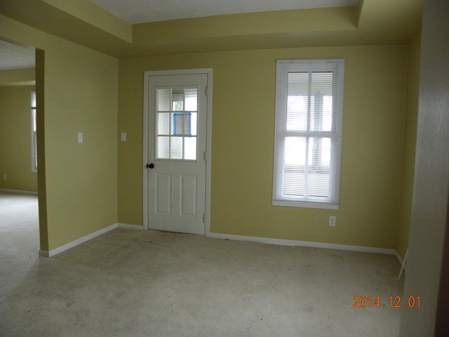 1405 3rd Ave, Sterling, IL 61081 photo 3