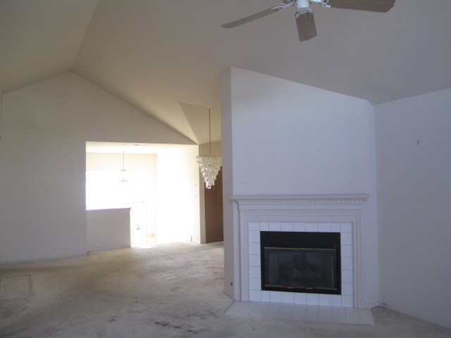 379 Aberdeen Ct #2, Bartlett, IL 60103 photo 5