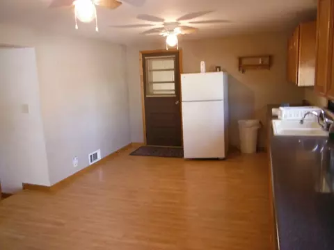 2627 3rd St, Peru, IL 61354 photo 6