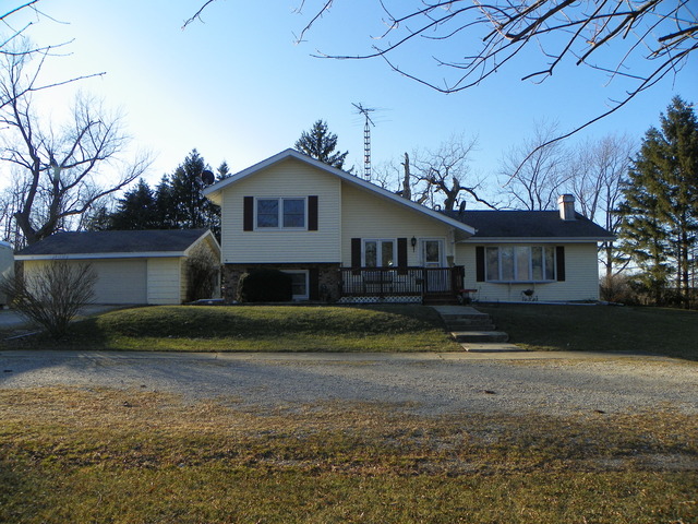 8710 S Old Mazon Rd, Gardner, IL 60424 photo 16