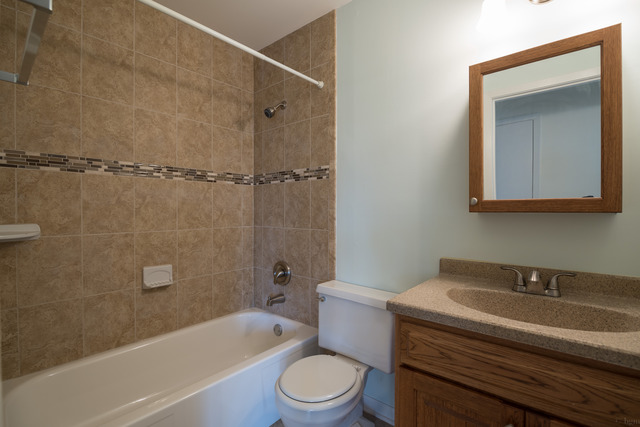 331 Pearson Cir, Naperville, IL 60563 photo 13