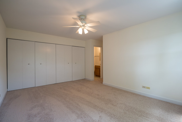 331 Pearson Cir, Naperville, IL 60563 photo 8