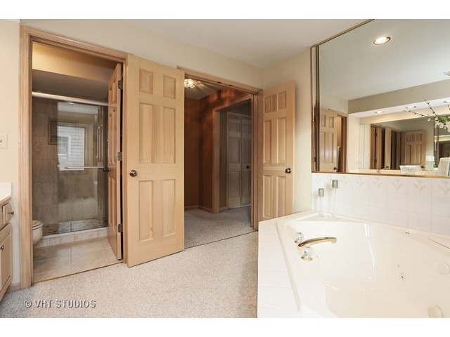 2775 Downing Ct, Aurora, IL 60502 photo 10