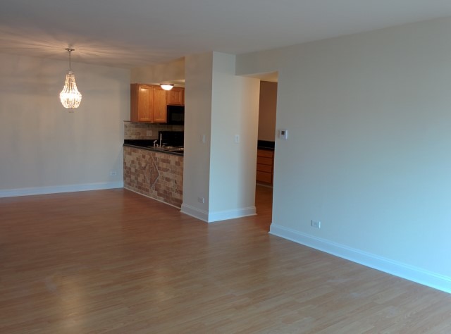 4619 Kings Walk Dr #2d, Rolling Meadows, IL 60008 photo 4