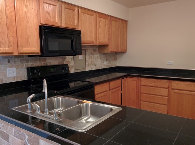 4619 Kings Walk Dr #2d, Rolling Meadows, IL 60008 photo 3
