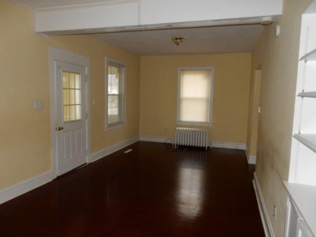 690 Jefferson Ave, Elgin, IL 60120 photo 3