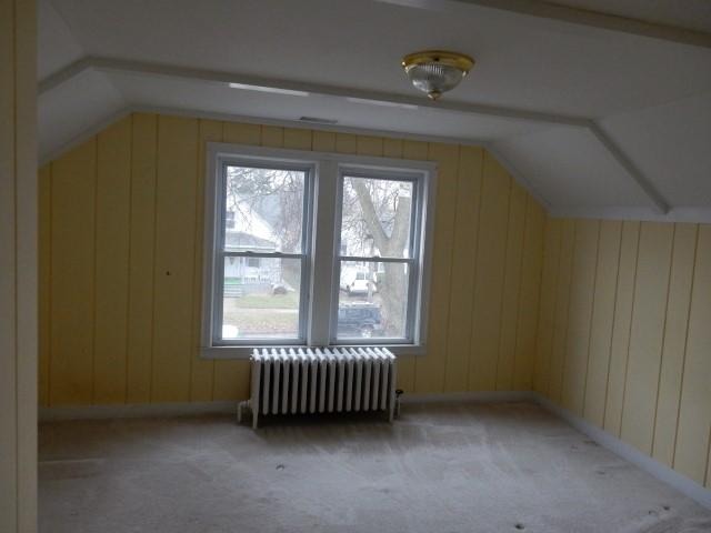 690 Jefferson Ave, Elgin, IL 60120 photo 8