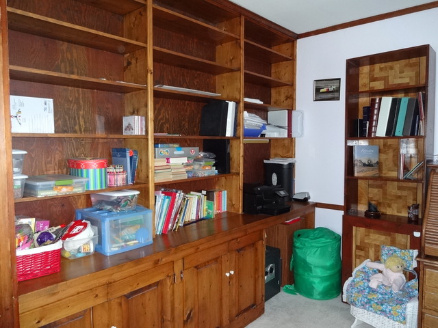 512 S Main St, Leaf River, IL 61047 photo 8