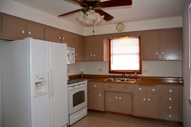 3824 153rd Pl, Midlothian, IL 60445 photo 4