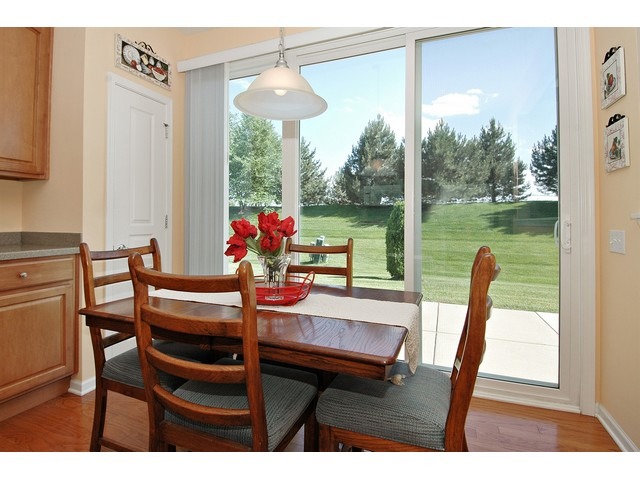 2829 Cascade Falls Cir, Elgin, IL 60124 photo 7