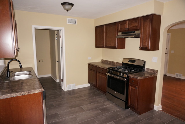 2234 S 17th Ave, Broadview, IL 60155 photo 8