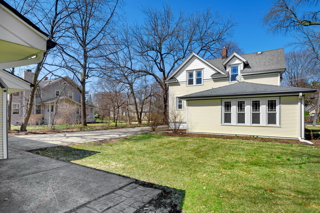 316 W Harrison Ave, Wheaton, IL 60187 photo 16