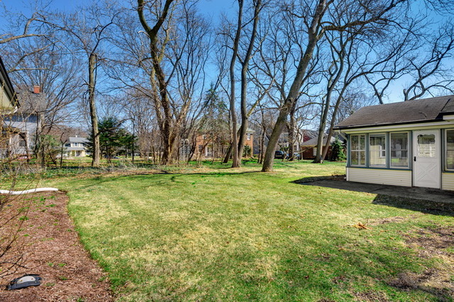 316 W Harrison Ave, Wheaton, IL 60187 photo 14
