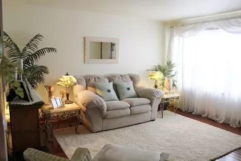 348 S Barbara Dr, Kankakee, IL 60901 photo 5